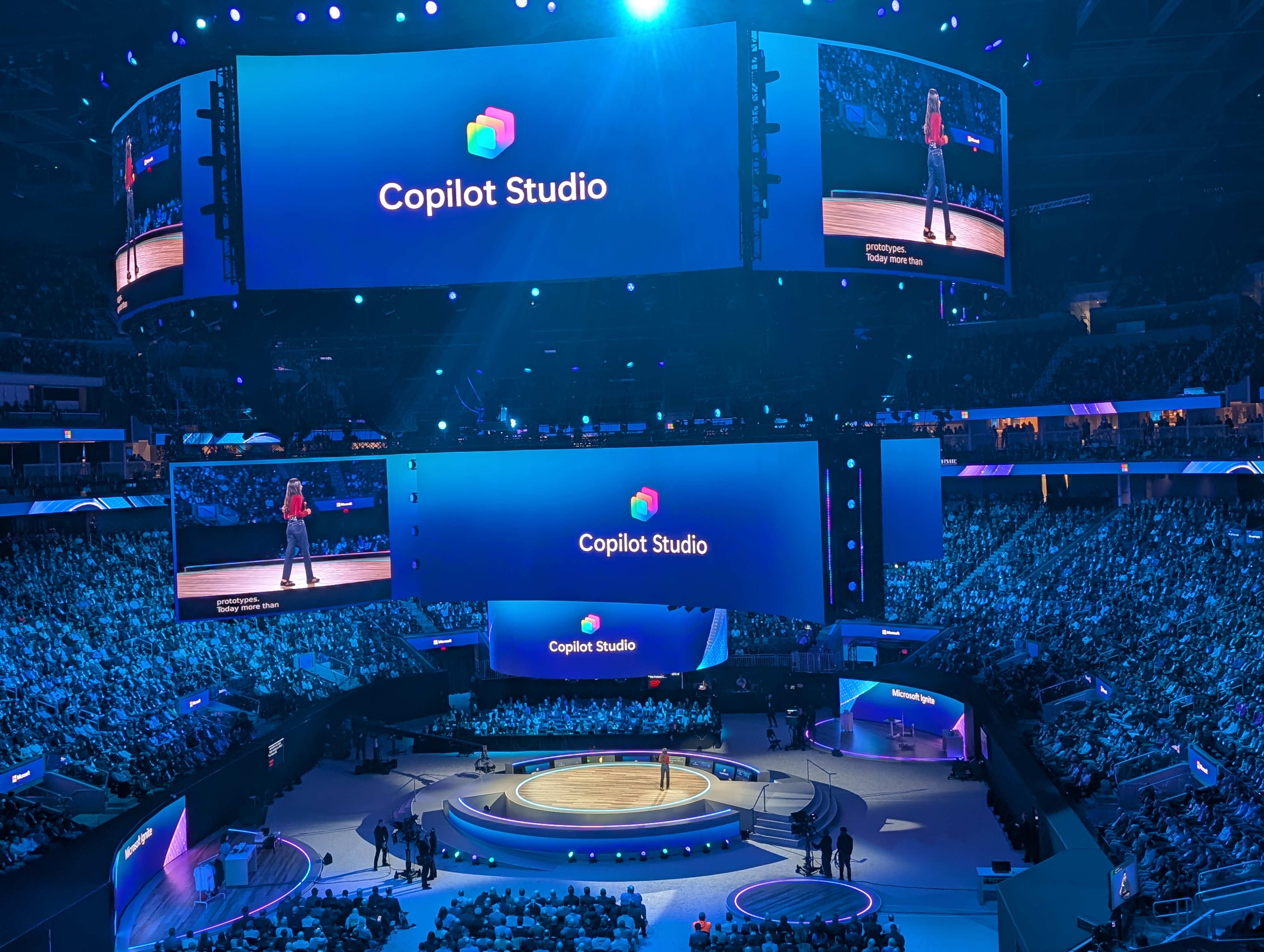 MS ignite Keynote 2025 in Chase Center San Francisco